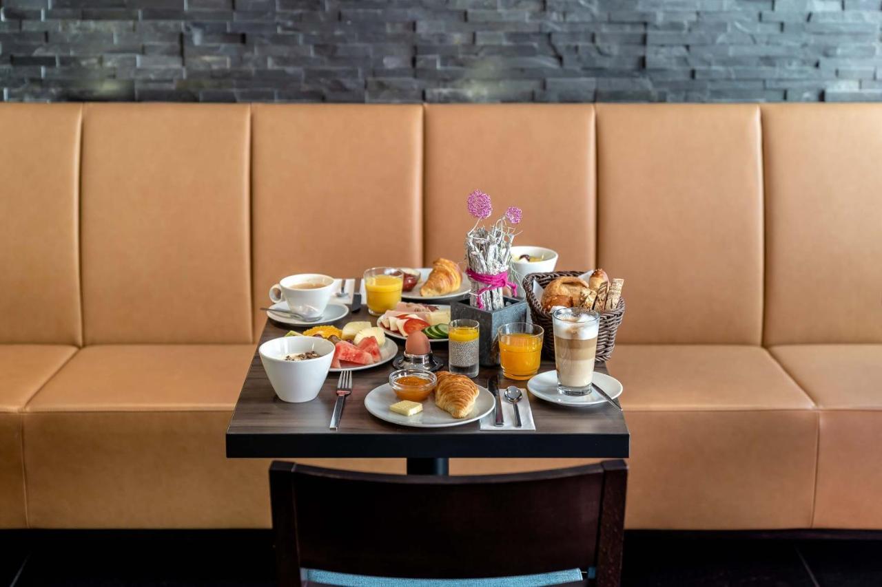 Altstadthotel Guesthouse Die Galerie إنغولشتات المظهر الخارجي الصورة