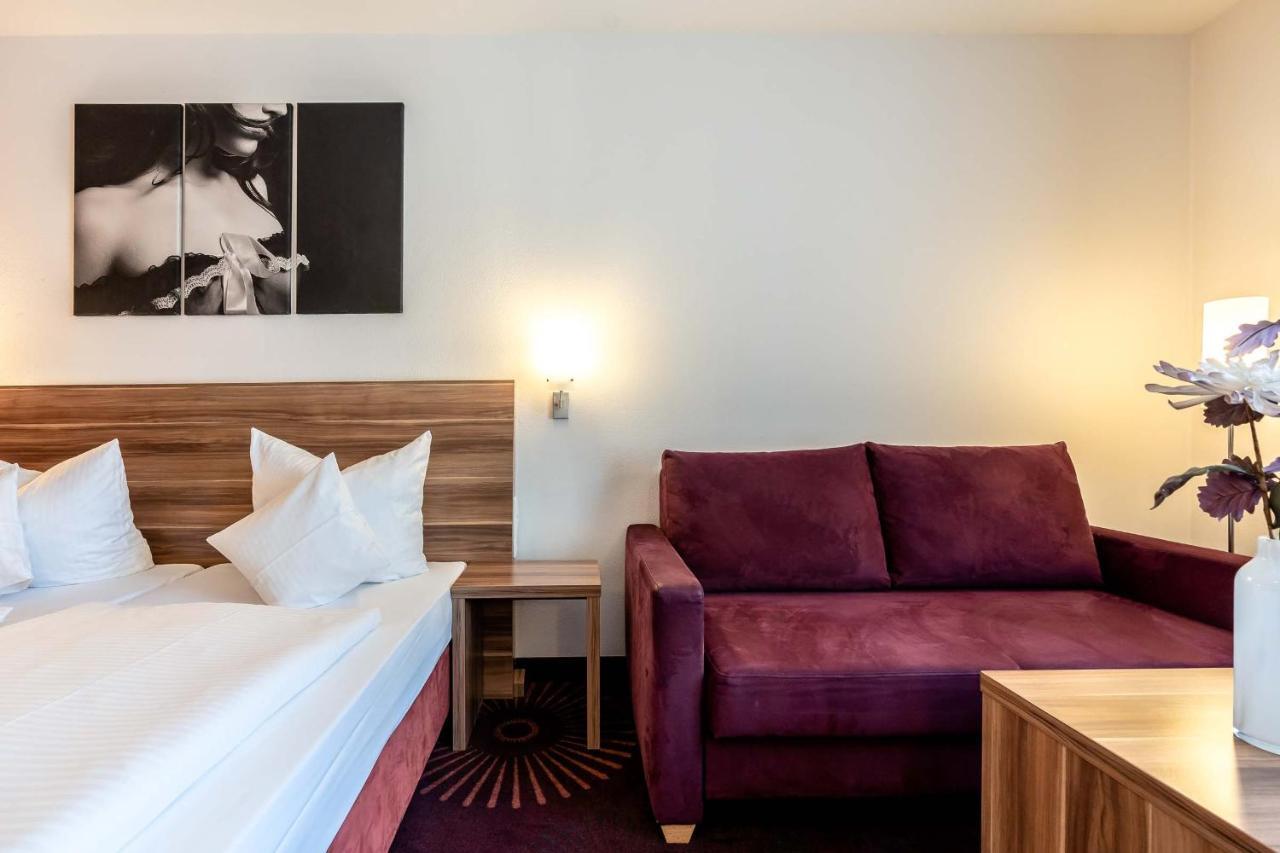 Altstadthotel Guesthouse Die Galerie إنغولشتات المظهر الخارجي الصورة
